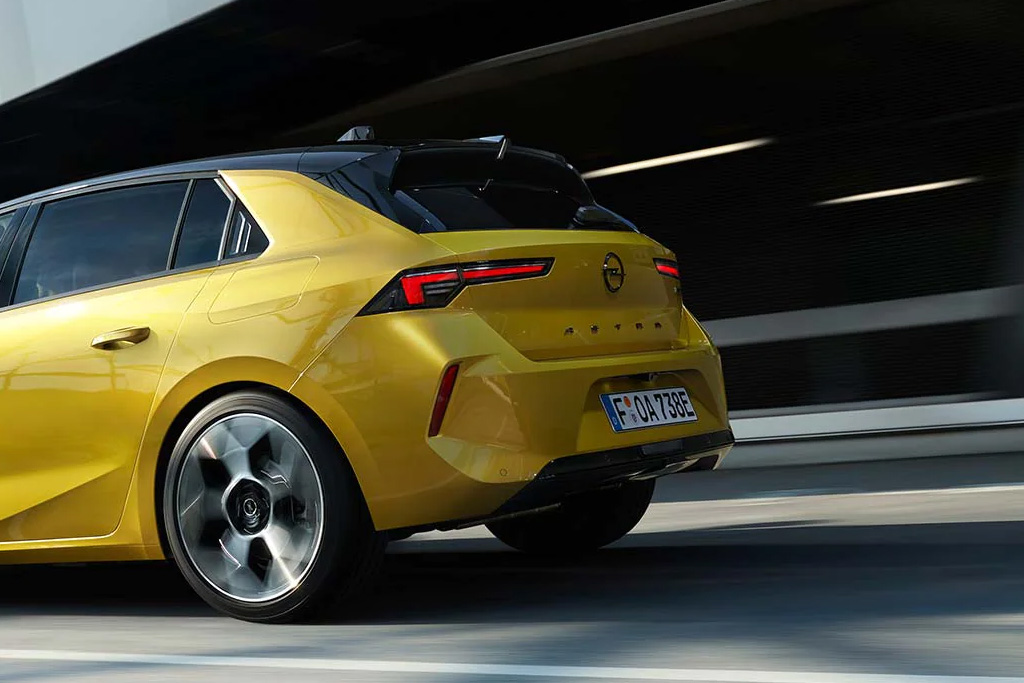 Kariéra - Automechanik značky Opel Kariéra - Automechanik značky Opel